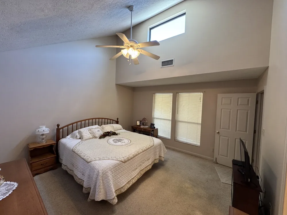 410 Castlewood Ln Lebanon, TN 37087