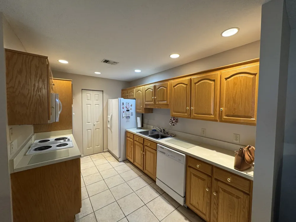 410 Castlewood Ln Lebanon, TN 37087
