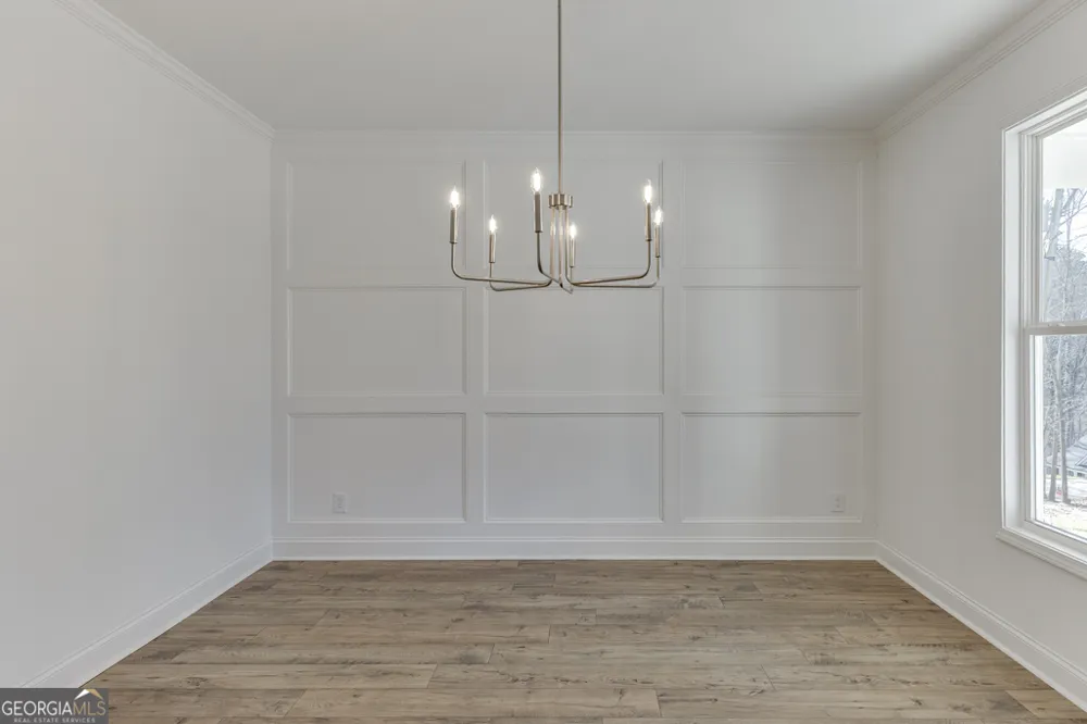929 Lakeview Commerce, GA 30529