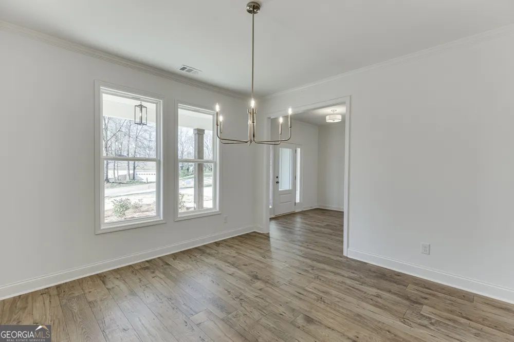 929 Lakeview Commerce, GA 30529