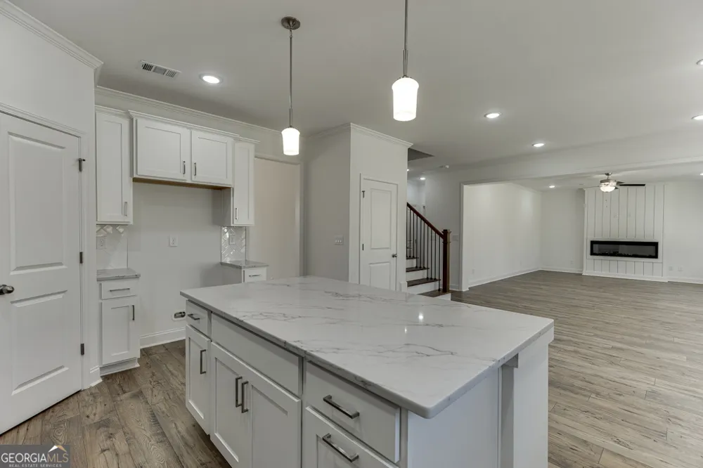 929 Lakeview Commerce, GA 30529