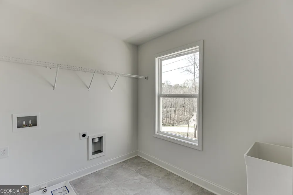 929 Lakeview Commerce, GA 30529