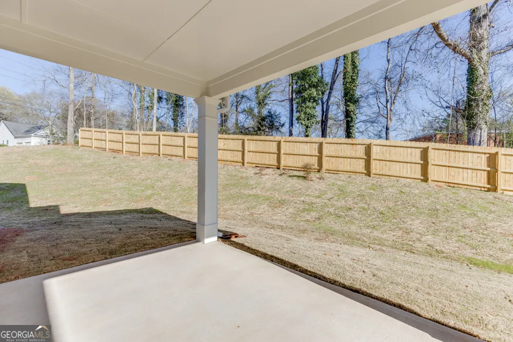 929 Lakeview Commerce, GA 30529