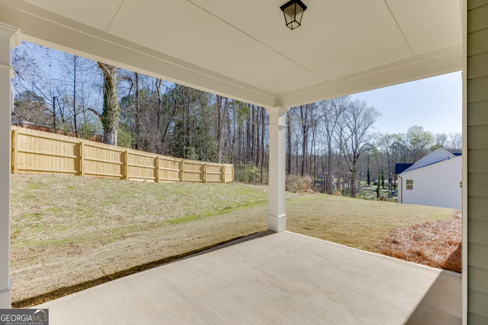 929 Lakeview Commerce, GA 30529
