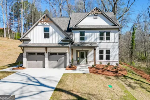 1003 Lakeview