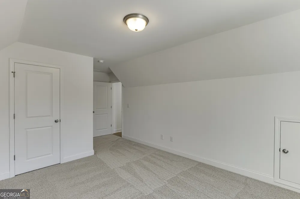 979 Lakeview Commerce, GA 30529