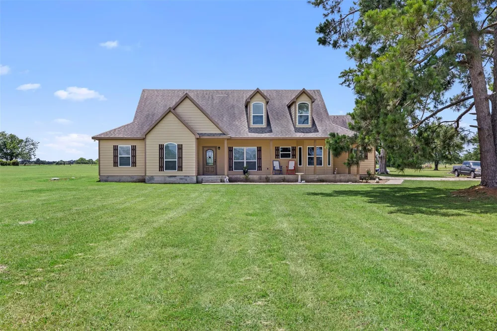237 Morgan Road Bedias, TX 77320