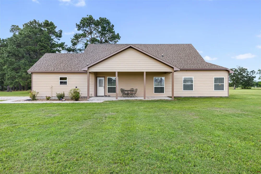237 Morgan Road Bedias, TX 77320