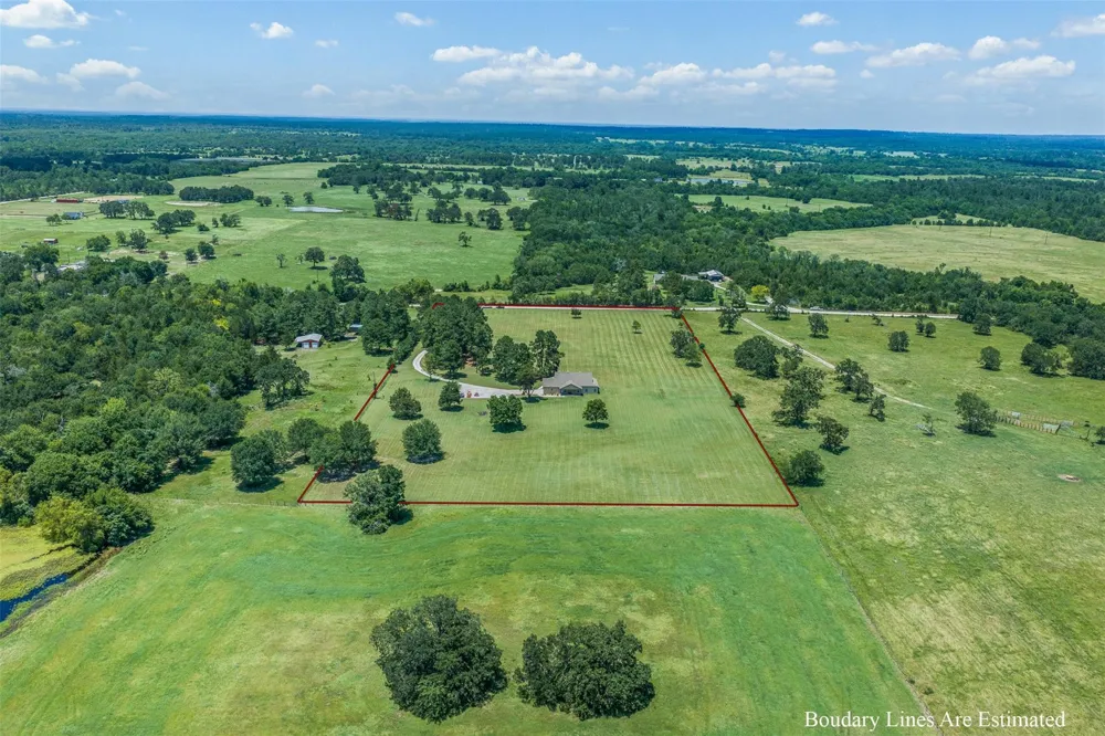 237 Morgan Road Bedias, TX 77320
