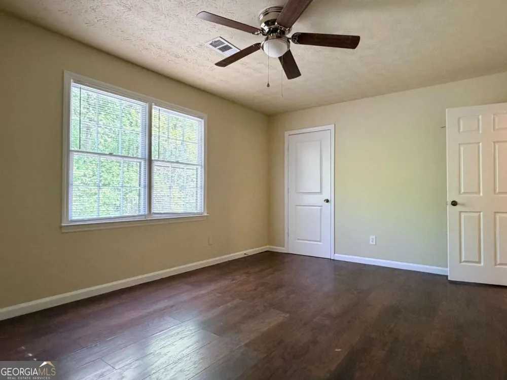 728 Burnt Creek DR NW Lilburn, GA 30047