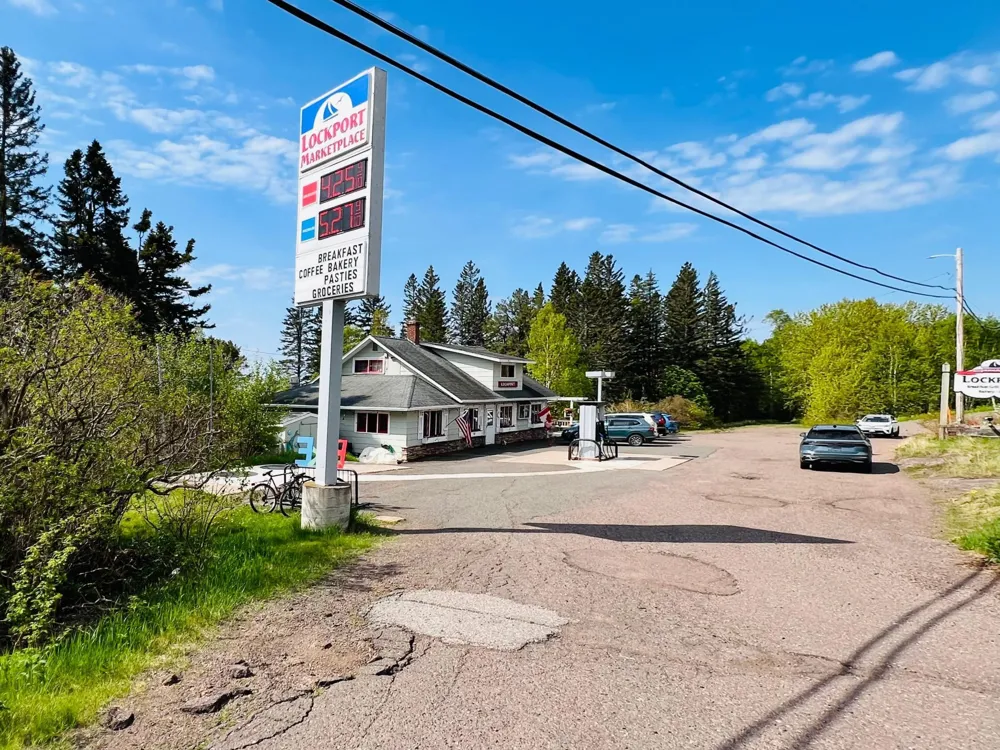 5362 W Highway 61 Lutsen, MN 55612