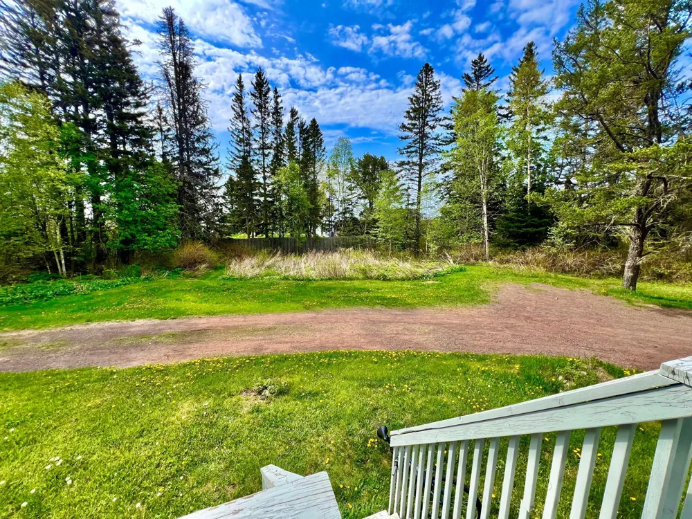 5362 W Highway 61 Lutsen, MN 55612