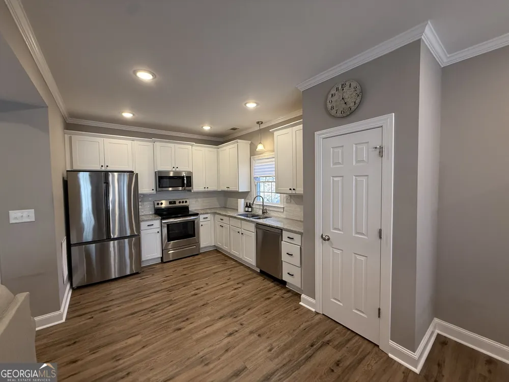 212 Huntington Shoals DR Athens, GA 30606