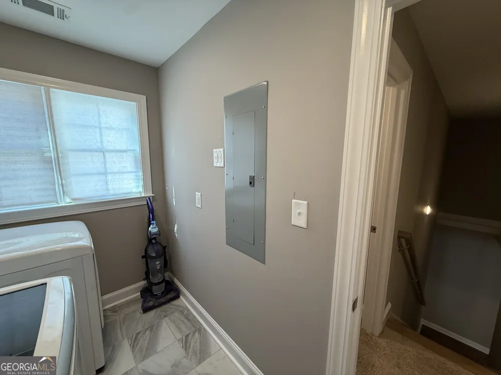 212 Huntington Shoals DR Athens, GA 30606