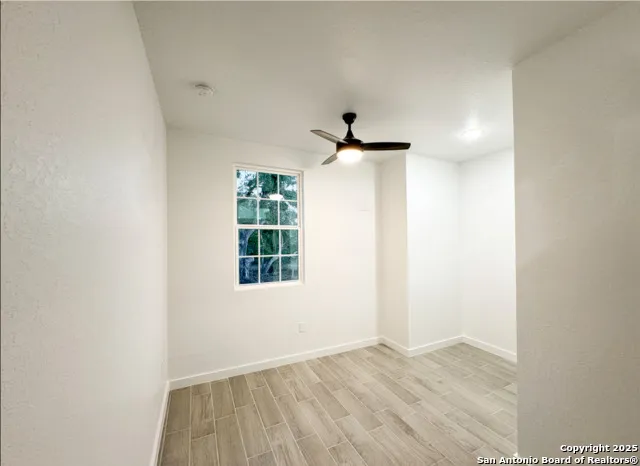 107 S Lon Price Blanco, TX 78606