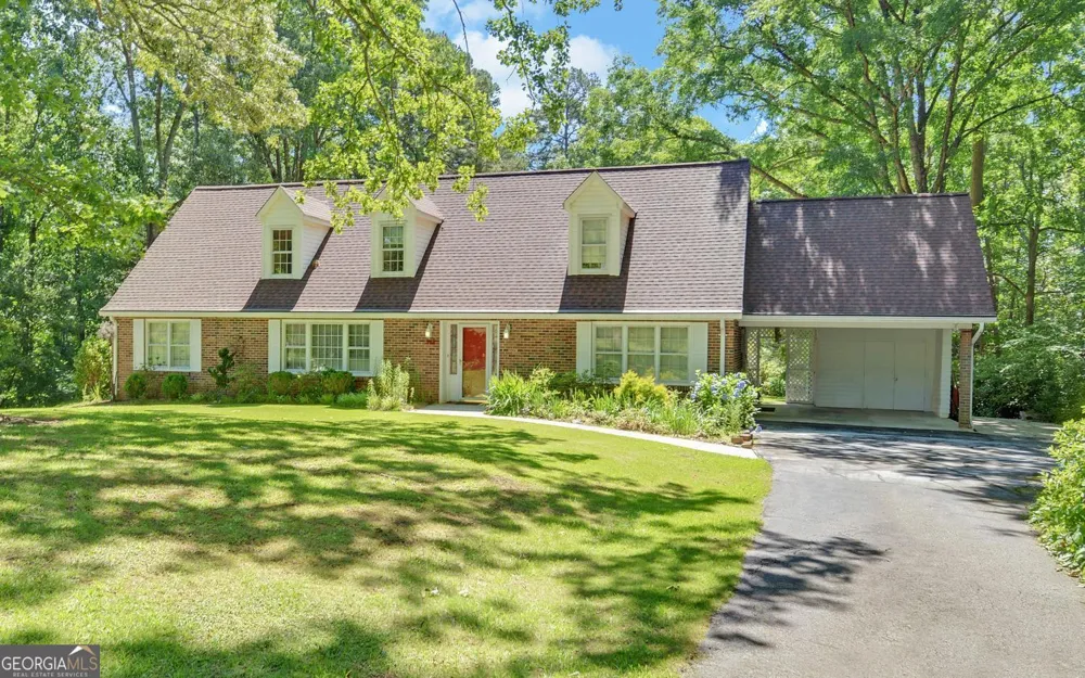 400 Harris ST Toccoa, GA 30577