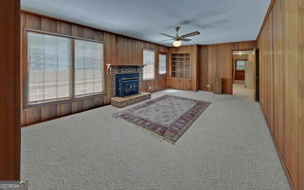400 Harris ST Toccoa, GA 30577