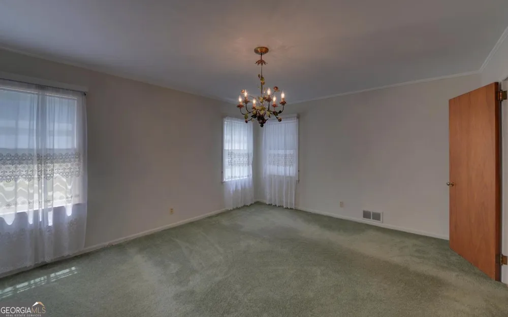 400 Harris ST Toccoa, GA 30577