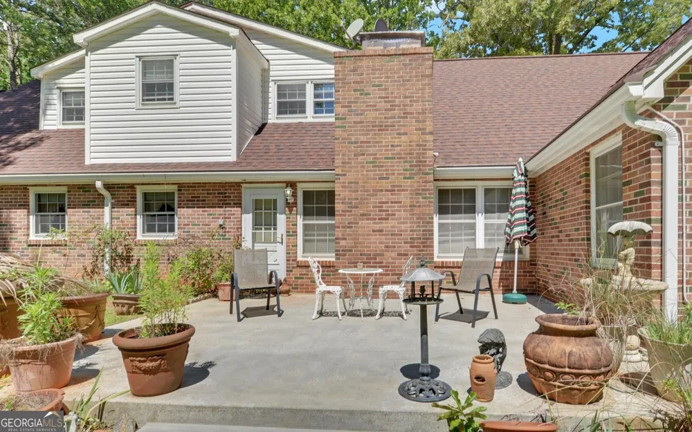 400 Harris ST Toccoa, GA 30577