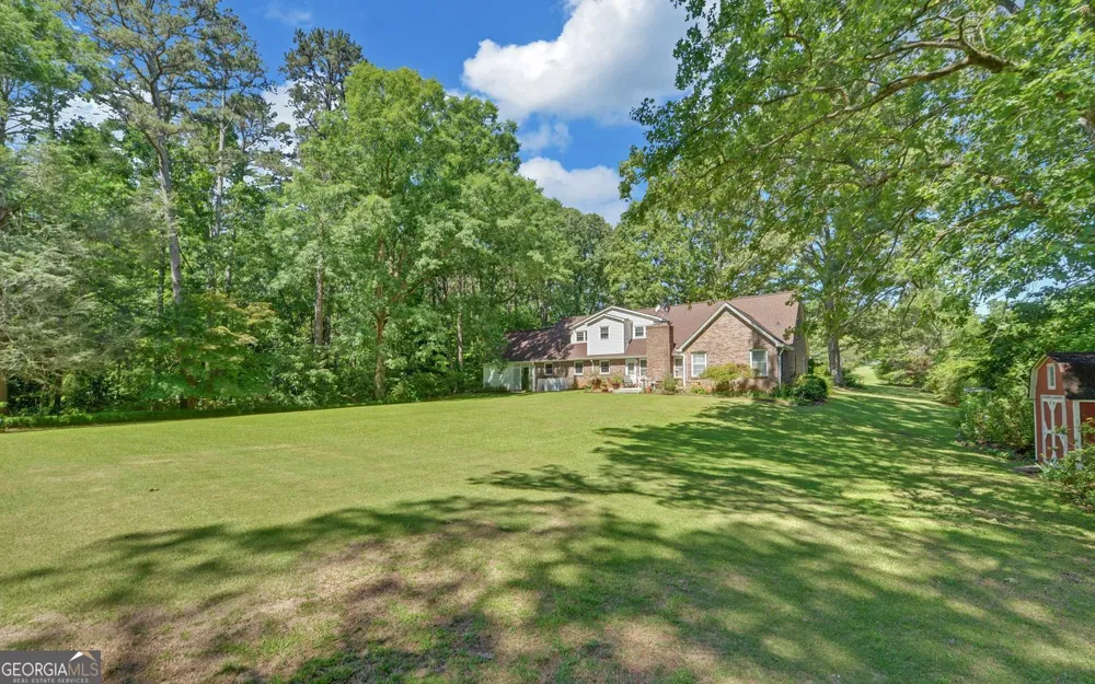 400 Harris ST Toccoa, GA 30577