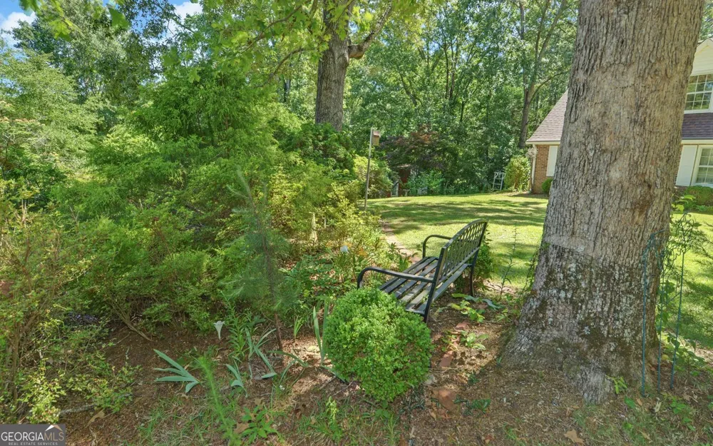 400 Harris ST Toccoa, GA 30577