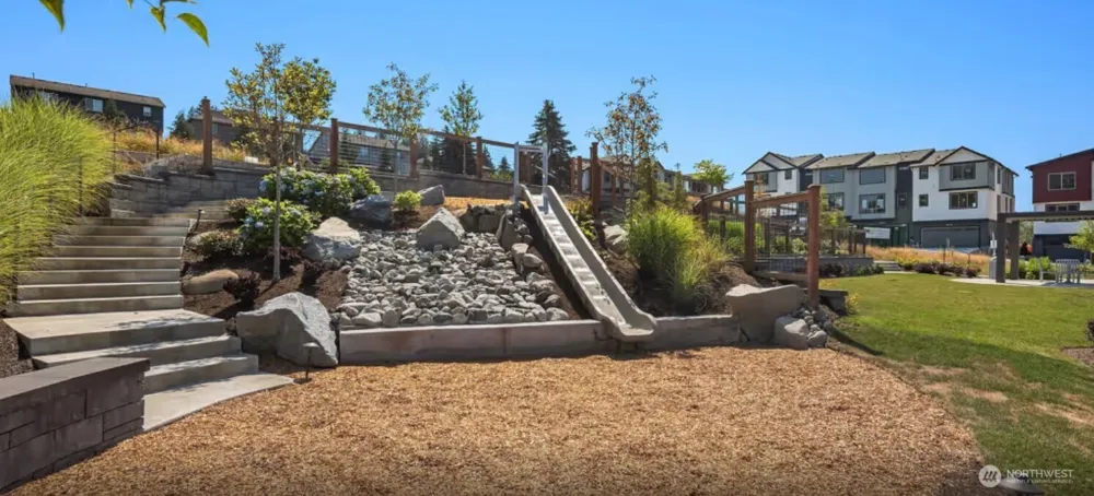 14330 1st Avenue NE #205 Duvall, WA 98019