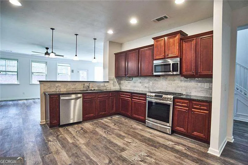 310 Woodson WAY Woodstock, GA 30189