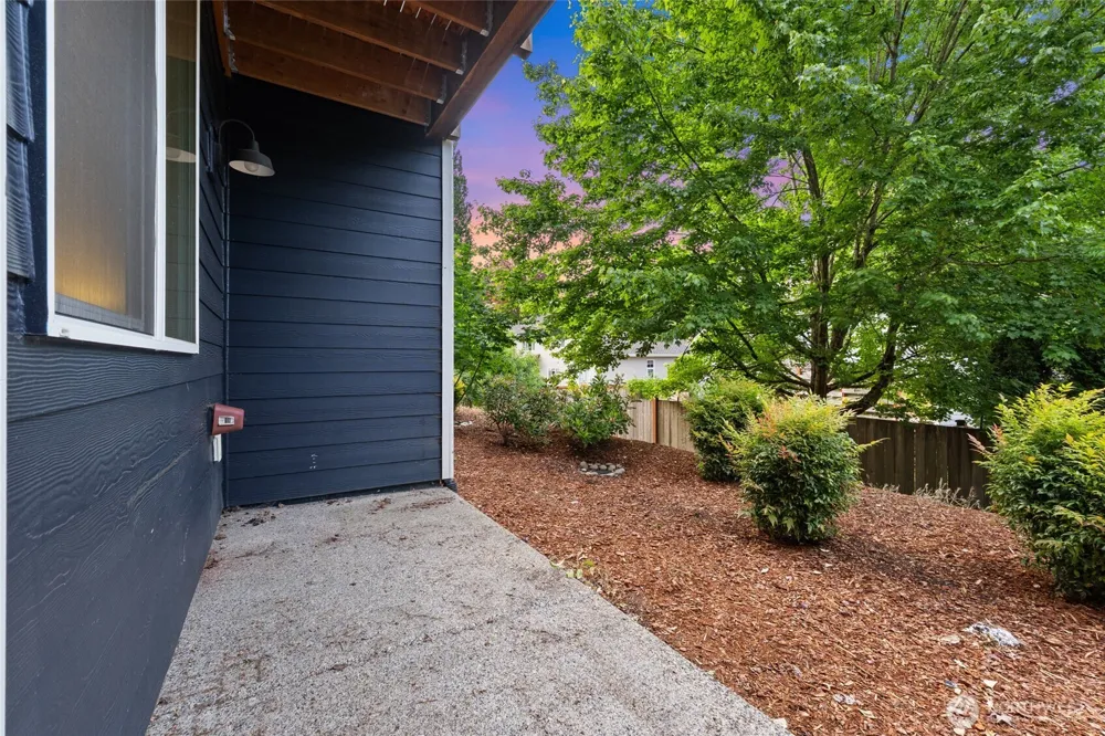 1621 Seattle Hill Road #F4 Bothell, WA 98012