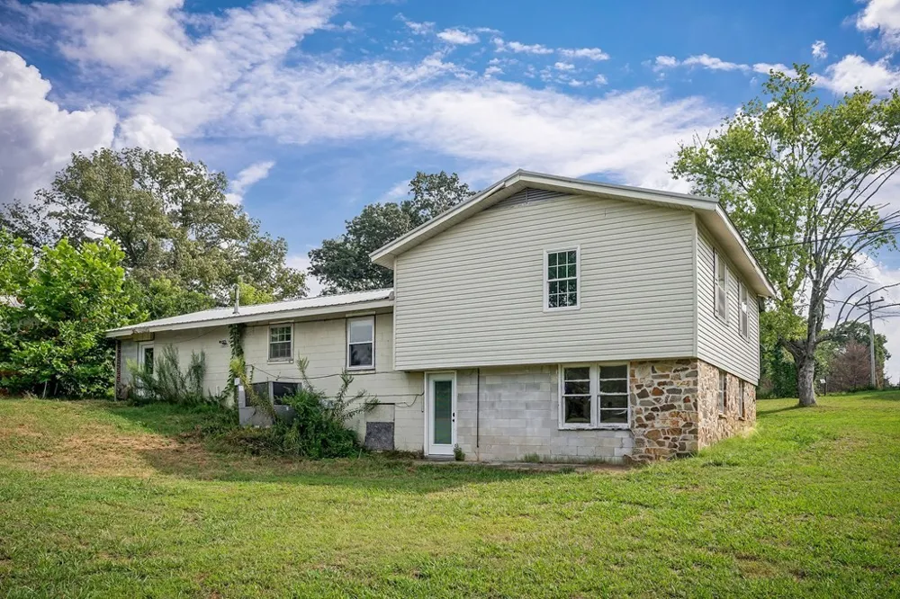 87 Camp Overton Rd Rock Island, TN 38581