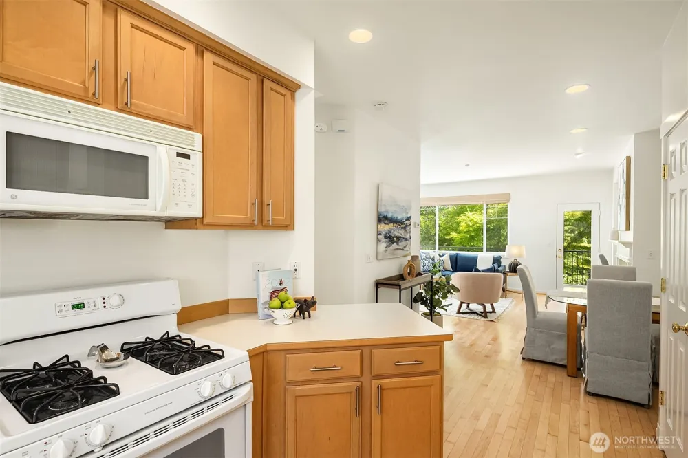 15428 135th Place NE #36B Woodinville, WA 98072