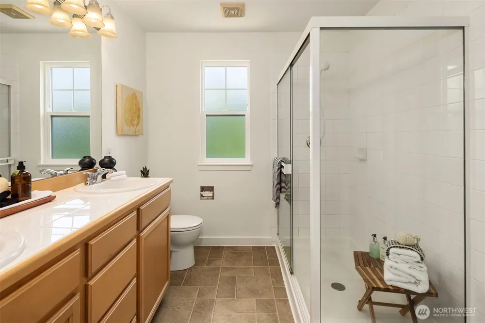 15428 135th Place NE #36B Woodinville, WA 98072