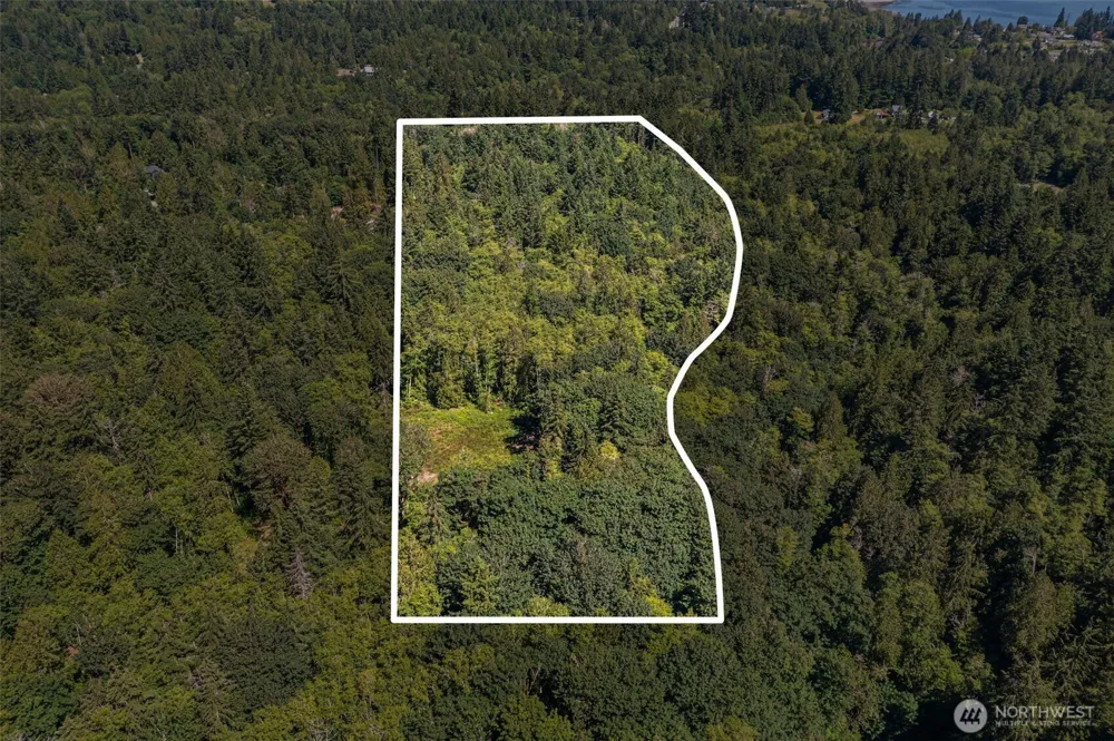 4635 Forest View Lane SE Port Orchard, WA 98366