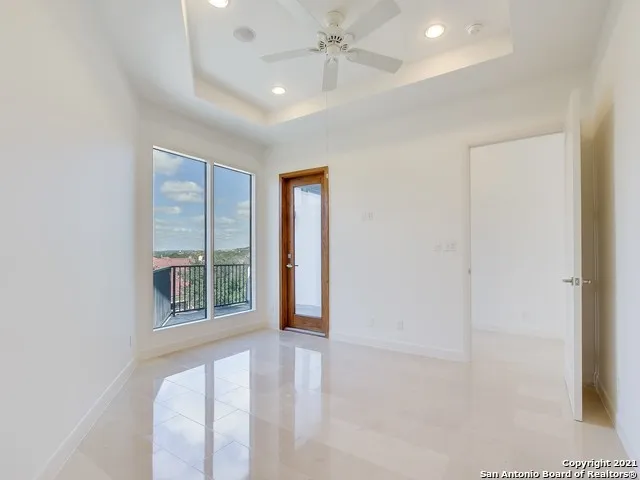 17 Aston Glen San Antonio, TX 78257