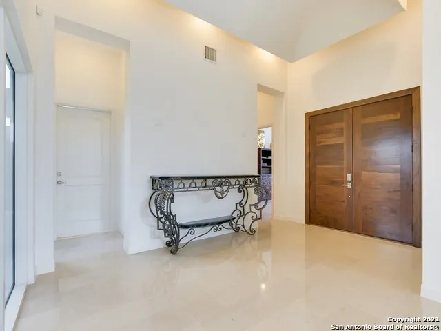 17 Aston Glen San Antonio, TX 78257