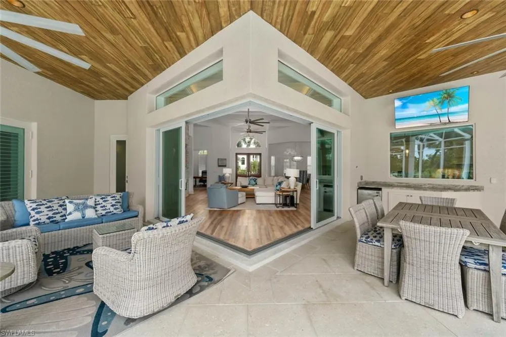2385 Wulfert Road Sanibel, FL 33957