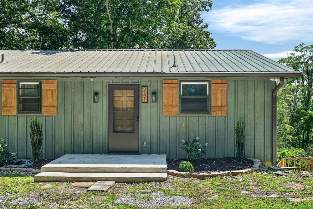 241 Nautilus Pt Silver Point, TN 38582