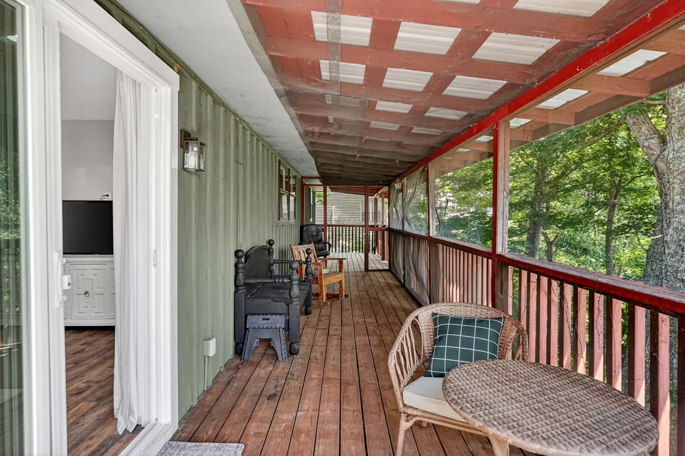 241 Nautilus Pt Silver Point, TN 38582