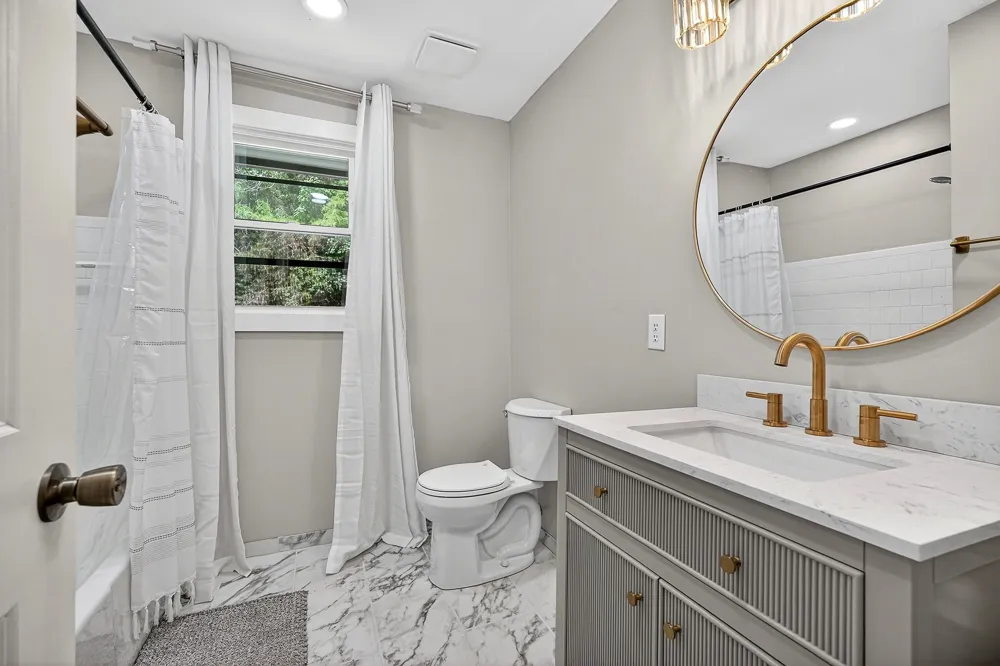 241 Nautilus Pt Silver Point, TN 38582