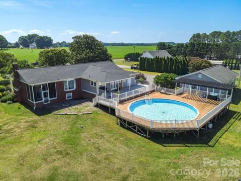 809 New Sterling Road