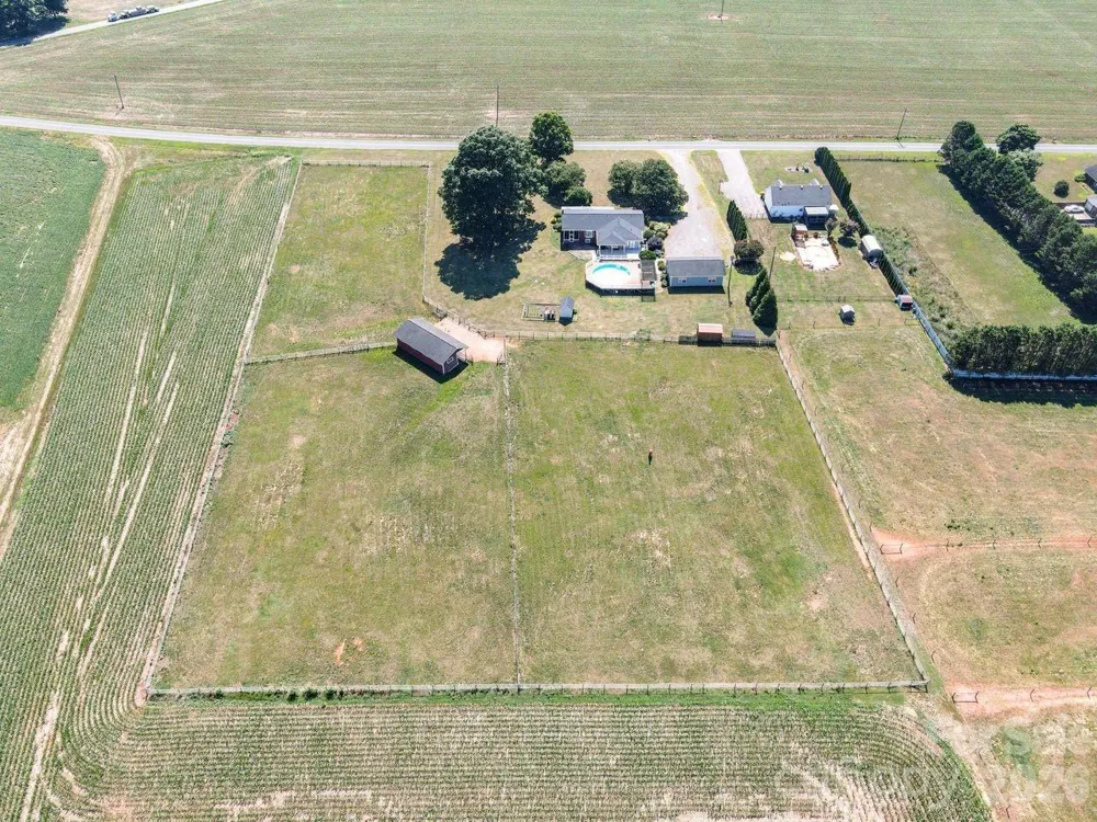 809 New Sterling Road Stony Point, NC 28678