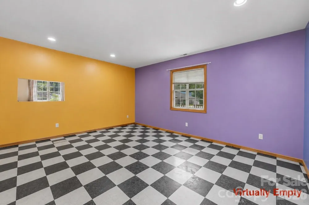 2269 Lee Roy Lane Lenoir, NC 28645