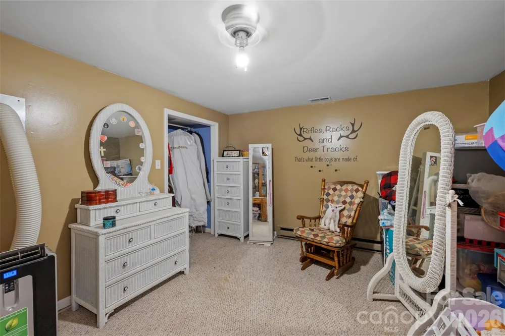 2269 Lee Roy Lane Lenoir, NC 28645