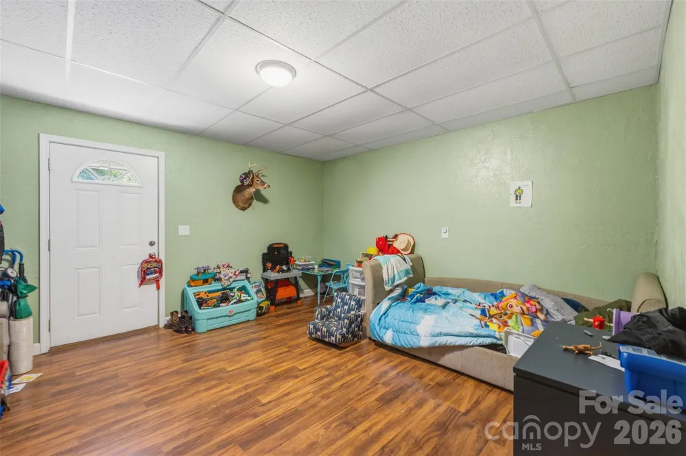 2269 Lee Roy Lane Lenoir, NC 28645