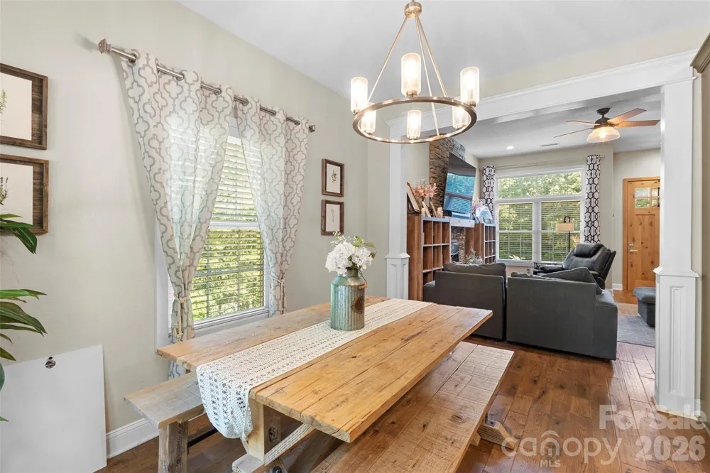 7015 Waterfront Place Granite Falls, NC 28630