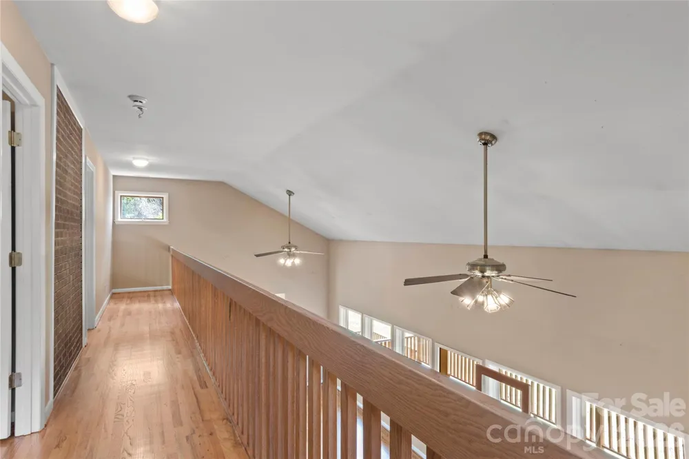 576 Lake Vista Drive Glade Valley, NC 28627