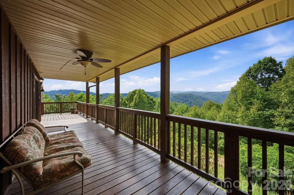 605 Valley View Drive Purlear, NC 28665