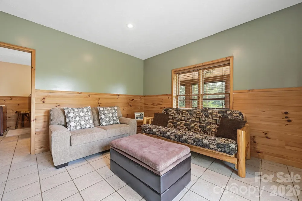 605 Valley View Drive Purlear, NC 28665