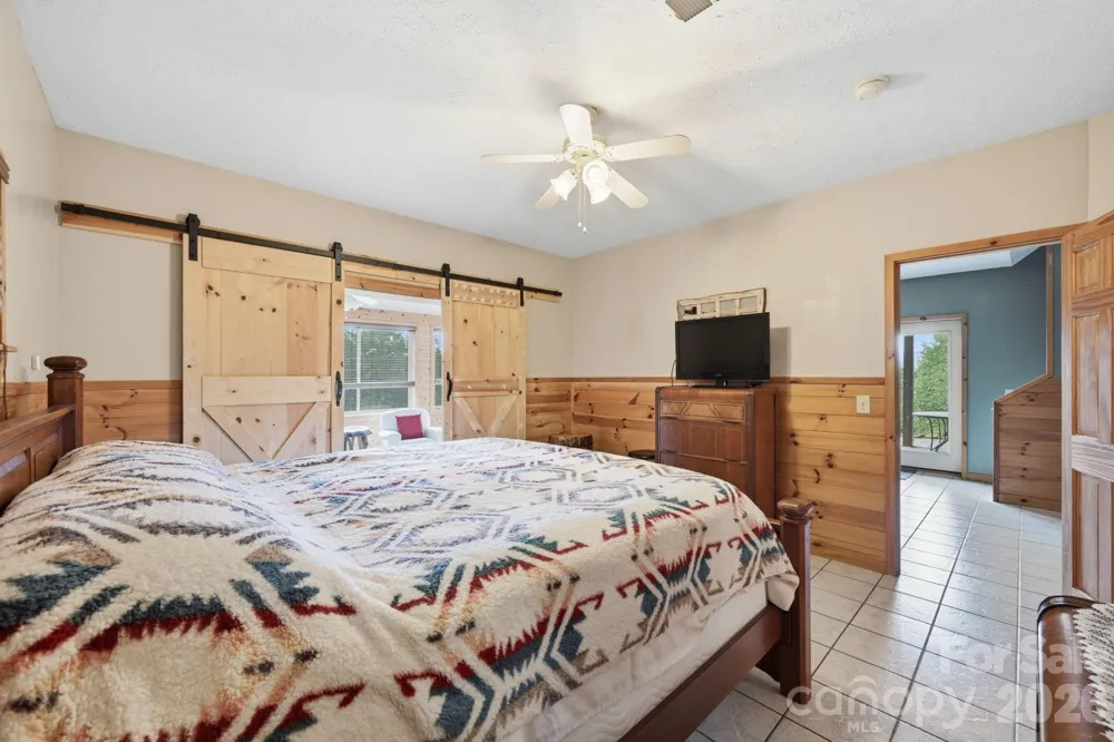 605 Valley View Drive Purlear, NC 28665