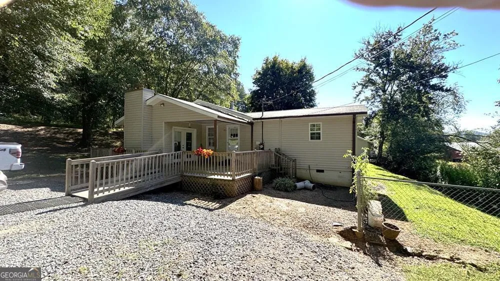 903 Village RD Hiawassee, GA 30546