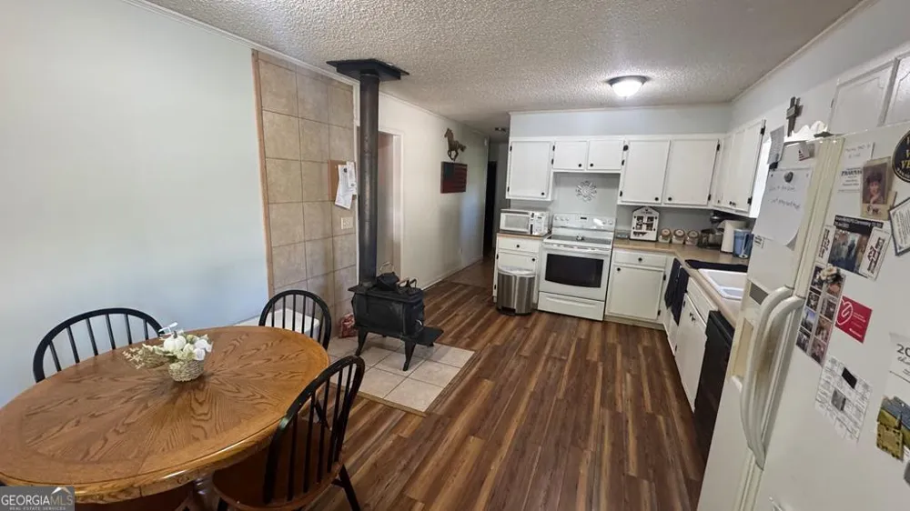 903 Village RD Hiawassee, GA 30546